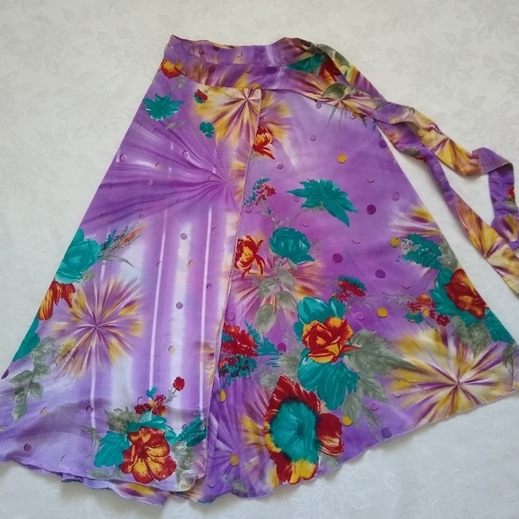 Vintage wrap silk blend purple floral flowy reversible skirt - Picture 2 of 7